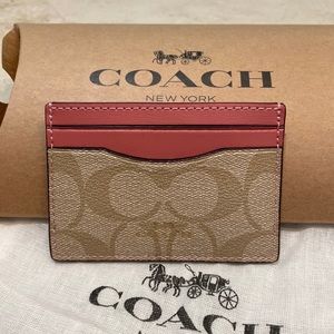 Coach Card Case in Signature canvas!